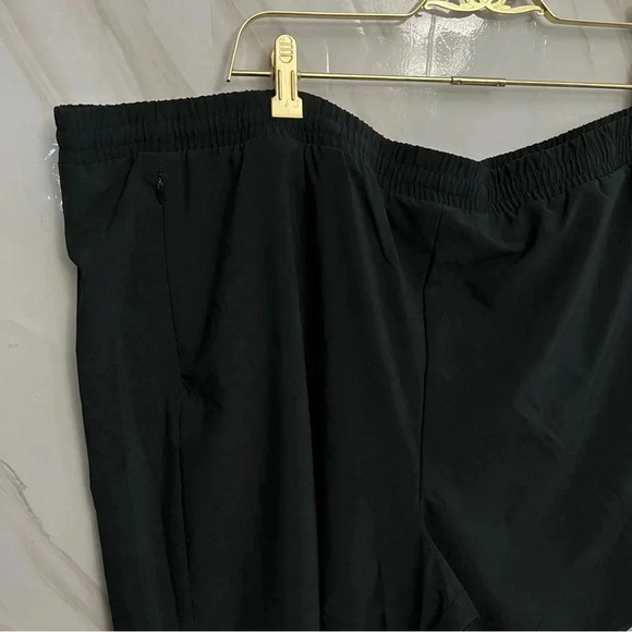 Sport Shorts Size 2XL W (44-46) 7" Inseam  All In Motion Black Built-In Shorts - Picture 5 of 9